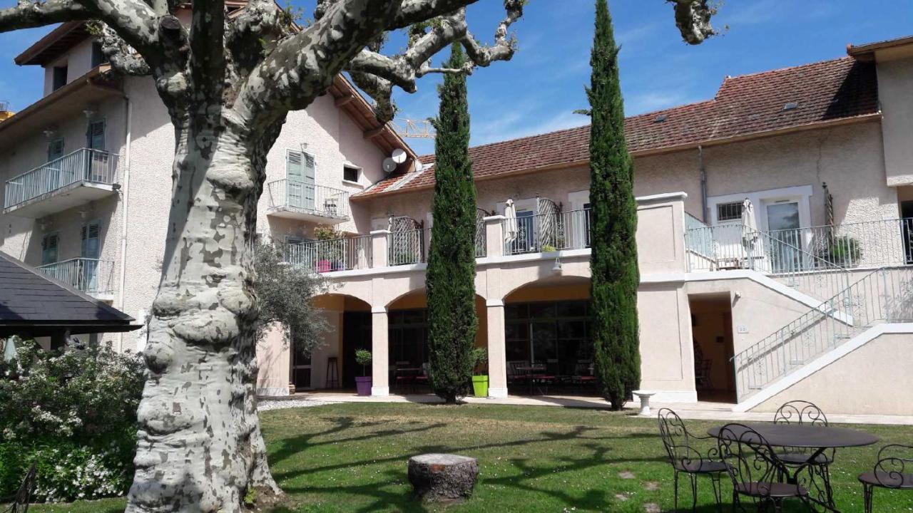 אקס-לה-באינס Logis Auberge Saint Simond מראה חיצוני תמונה