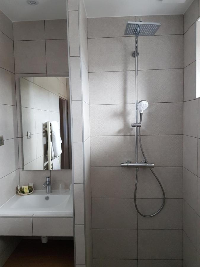אקס-לה-באינס Logis Auberge Saint Simond מראה חיצוני תמונה