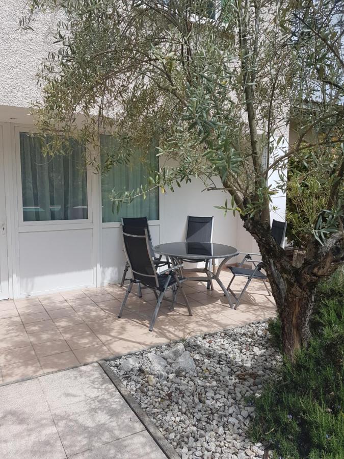 אקס-לה-באינס Logis Auberge Saint Simond מראה חיצוני תמונה